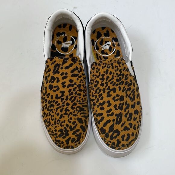 NIKE COURT LEGACY SLIP-ONS IN LEOPARD PRINT - Picture 2 of 6